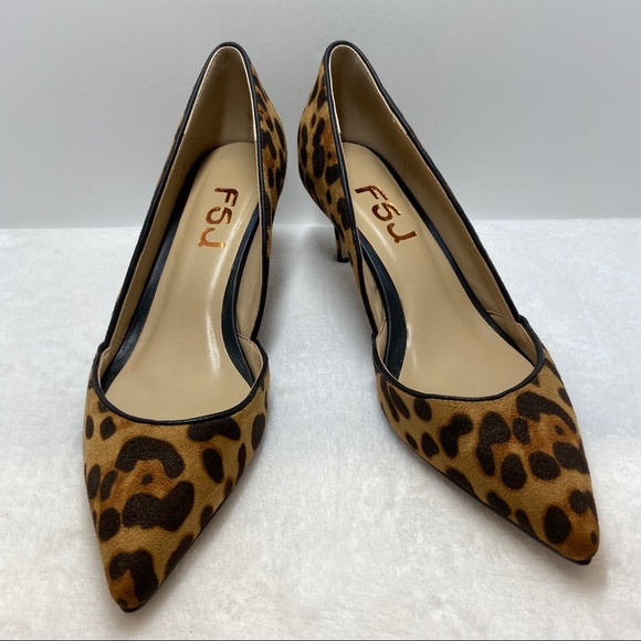 Pointed Toe Leopard Print Suede D’Orsay Stilettos - Picture 3 of 8